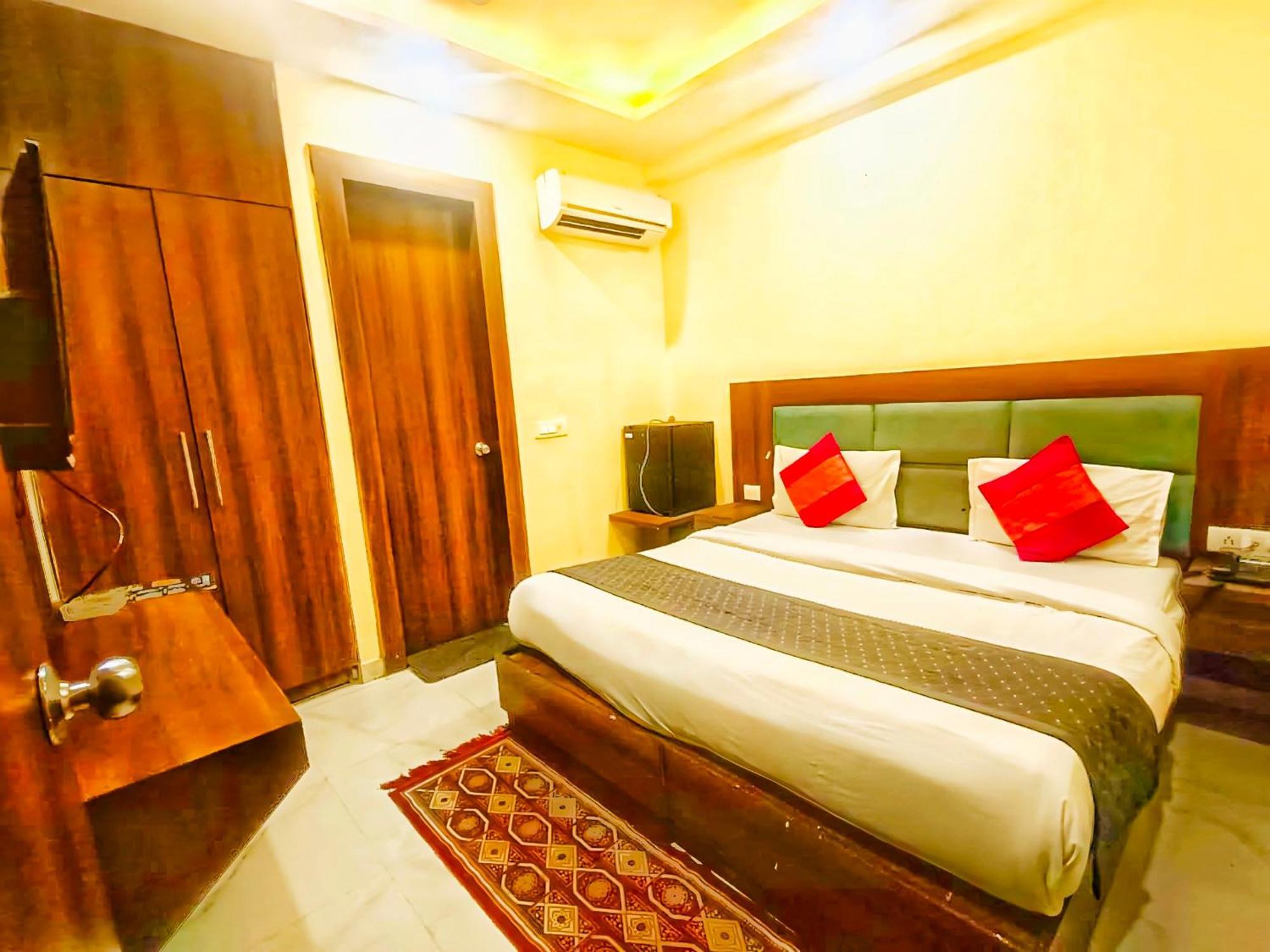 Hotel Shiva International Near By Igi Airport Nueva Delhi Exterior foto