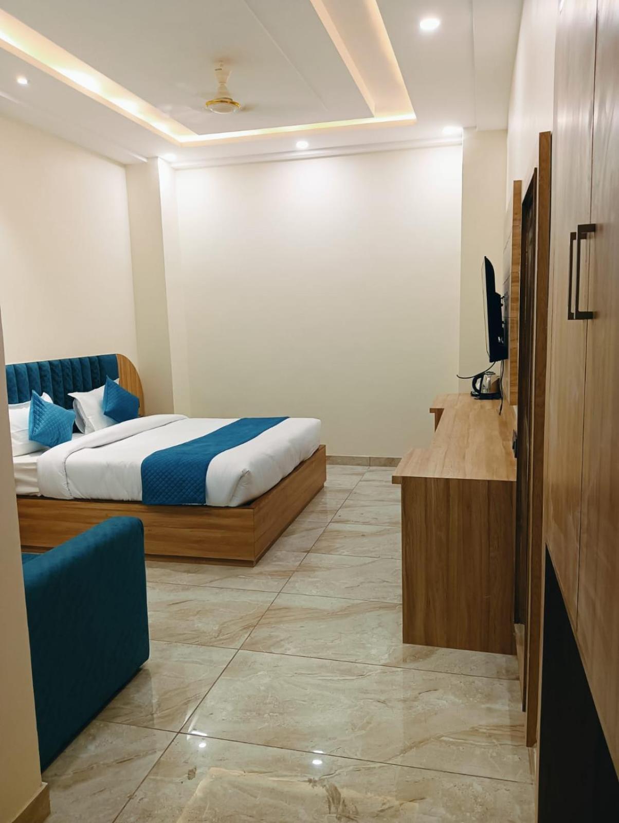 Hotel Shiva International Near By Igi Airport Nueva Delhi Exterior foto
